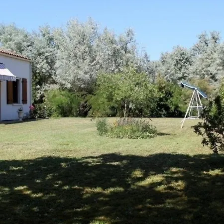 Maison Saint-pierre-d'oleron, 4 Pieces, 6 Personnes - Fr-1-246a-35 * La Cotinière
